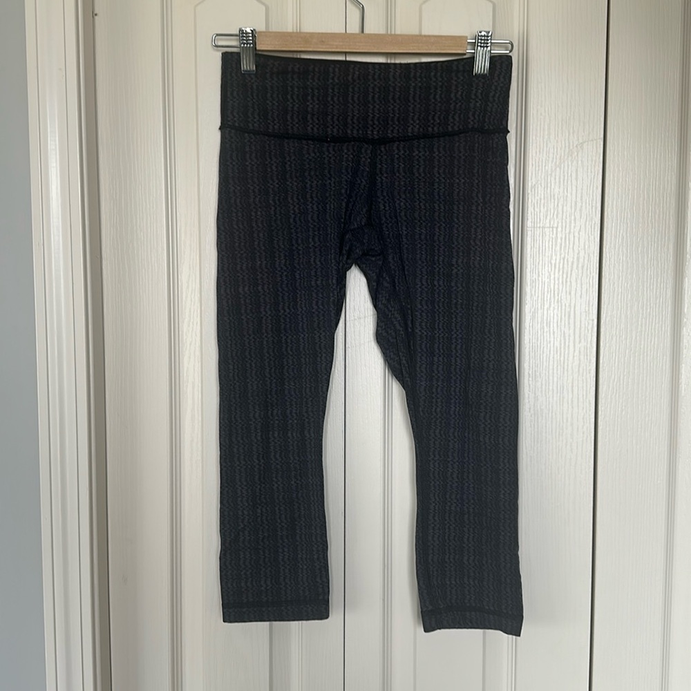 Lululemon Wunder Under Crops
